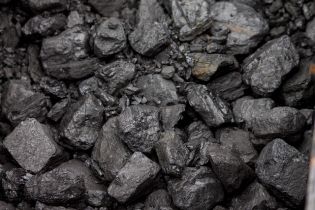 Sprzedaż węgla przez gminy nadal bez kasy fiskalnej 