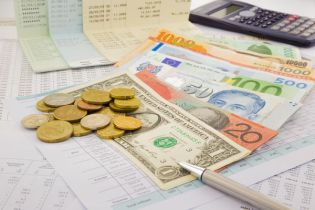 Kurs waluty do faktury przed wykonaniem usługi – VAT i CIT