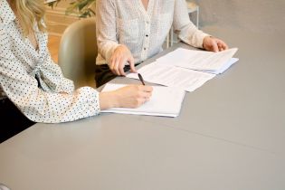 Co powinien zawierać wniosek o zaświadczenie o niezaleganiu w ZUS? Podpowiadamy!
