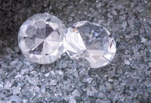 Czy diamenty są odporne na inflację? Analiza długoterminowej wartości