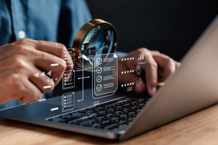 Stop-the-clock ESG – odroczenie CSRD i CSDDD przyjęte przez PE
