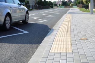 Klasyfikacja kosztów informowania mieszkańców w nakładach inwestycyjnych na modernizację dróg