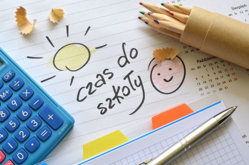 Księgowanie zakupu słodyczy do promocji szkoły