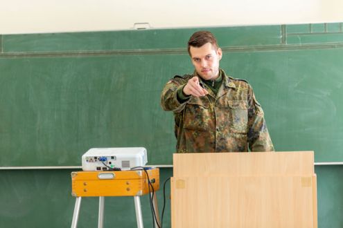 Ulga za zatrudnienie żołnierza – ile można odliczyć w PIT