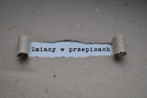 Księgowa na ZUS ZLA będzie mogła podpisać listę płac – zmiany w pracy na zwolnieniu lekarskim