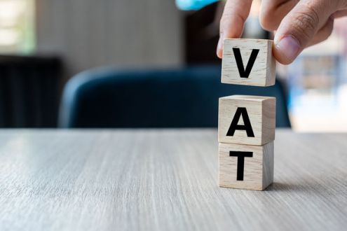 Odliczenie VAT a spóźniona informacja VAT-26