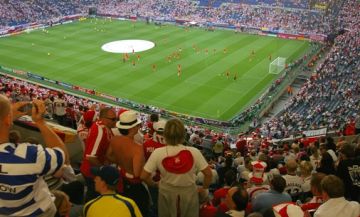 Niebezpieczeństwo na stadionie