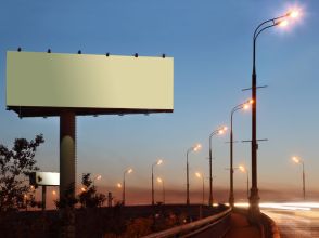   Czy usługa dzierżawy miejsca pod reklamę to usługa reklamowa dla potrzeb VAT