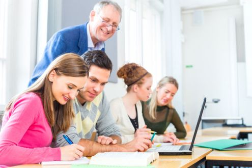 Wydatki na studia jako koszt uzyskania przychodu – kiedy można rozliczyć czesne